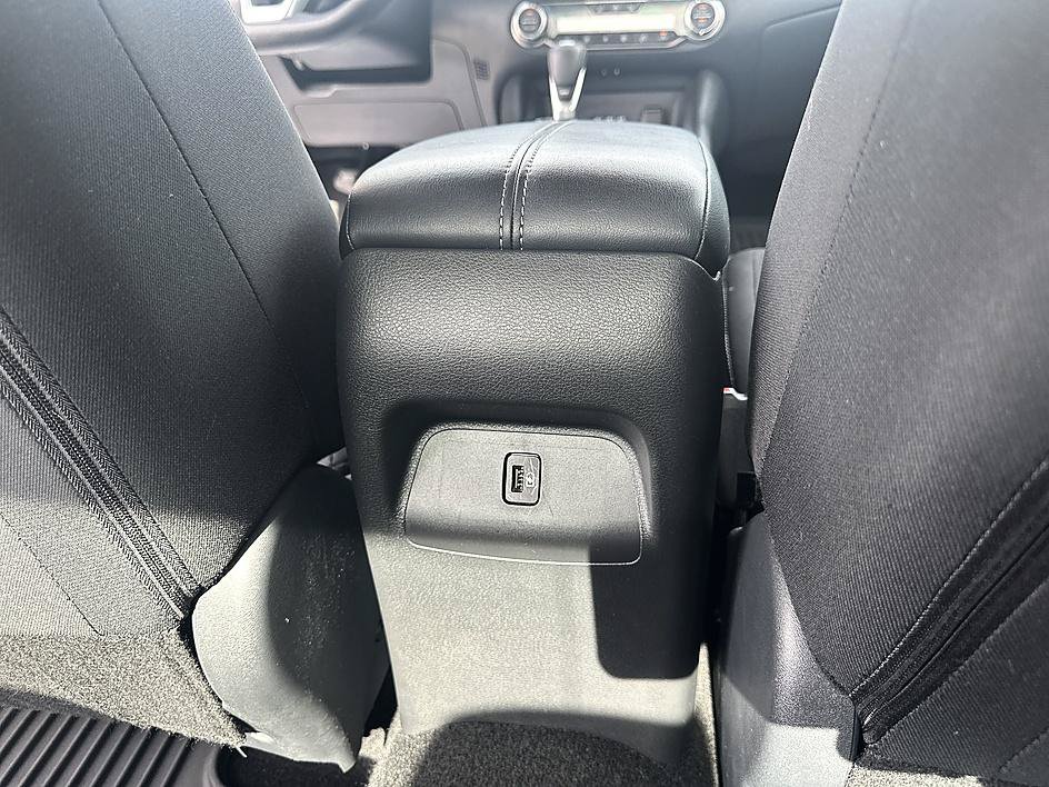 Certified 2025 Nissan Sentra SV w/ All-Weather Package FWD image 17