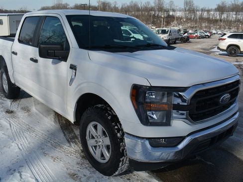 Used 2023 Ford F150 XLT w/ Trailer Tow Package AWD/4WD image 4