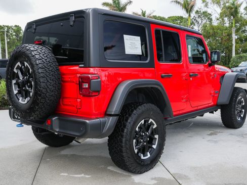 Used 2025 Jeep Wrangler Unlimited Rubicon 4xe w/ Safety Group AWD/4WD image 28