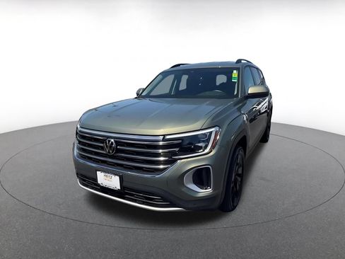 Used 2026 Volkswagen Atlas SE AWD/4WD image 7