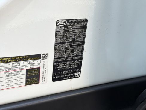 Used 2024 Land Rover Range Rover Sport SE AWD/4WD image 20