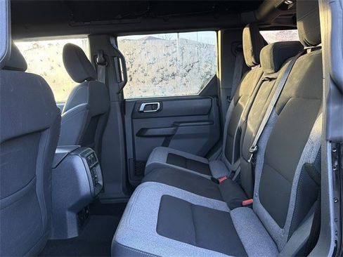 Used 2025 Ford Bronco Big Bend image 11