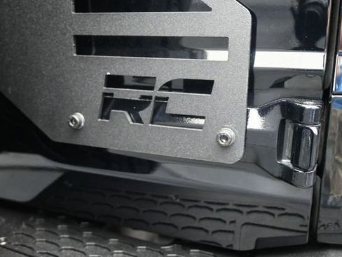 Used 2023 Ford Bronco Wildtrak AWD/4WD image 13