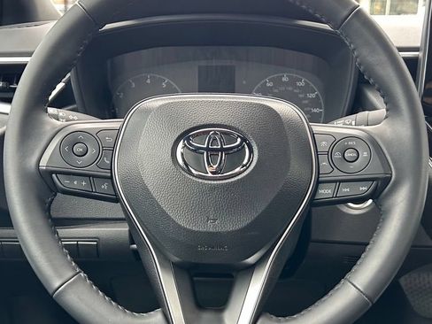 Certified 2025 Toyota Corolla SE w/ Convenience Package FWD image 20