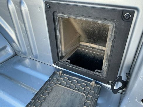 Used 2024 Ford F150 XLT w/ Mobile Office Package image 25