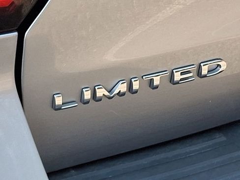 Used 2023 Ford Expedition Max Limited image 38