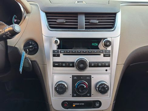 Used 2010 Chevrolet Malibu LS image 22