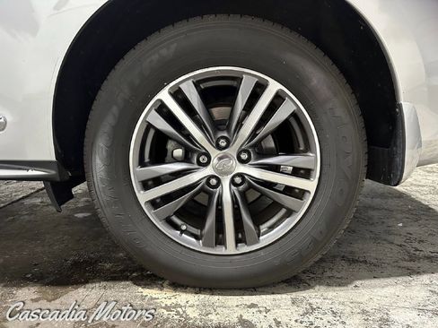 Used 2017 INFINITI QX60 Luxe w/ Premium Plus Package image 34