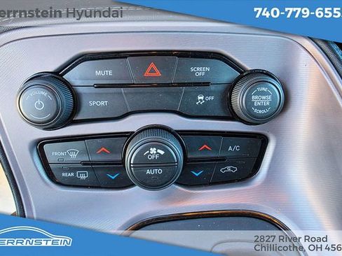 Used 2023 Dodge Challenger SXT RWD image 22