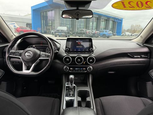 Used 2021 Nissan Sentra SV image 14