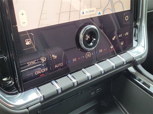 New 2026 GMC Yukon XL Elevation image 32