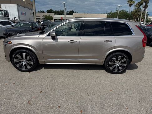 Used 2025 Volvo XC90 B5 Plus w/ Protection Package Premier AWD/4WD image 13