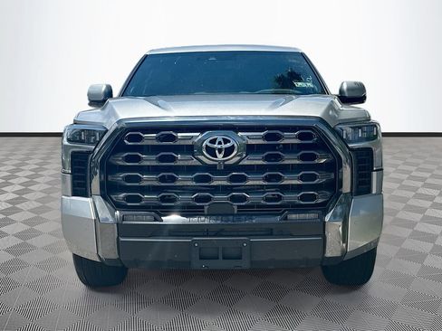 Used 2025 Toyota Tundra Platinum AWD/4WD image 2