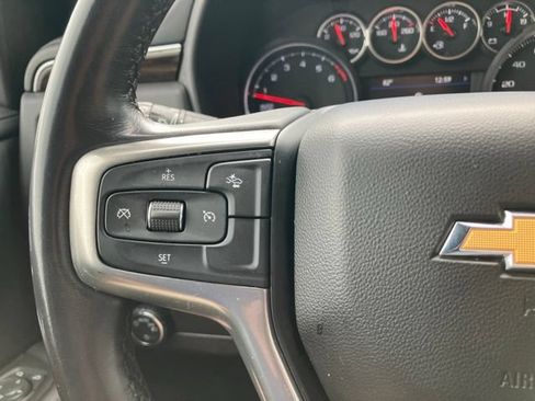 Used 2023 Chevrolet Suburban LS RWD image 30