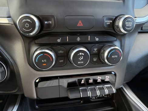 Used 2022 RAM 1500 Big Horn AWD/4WD image 24