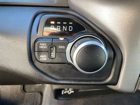 Used 2024 RAM 2500 Big Horn w/ Bed Utility Group image 35