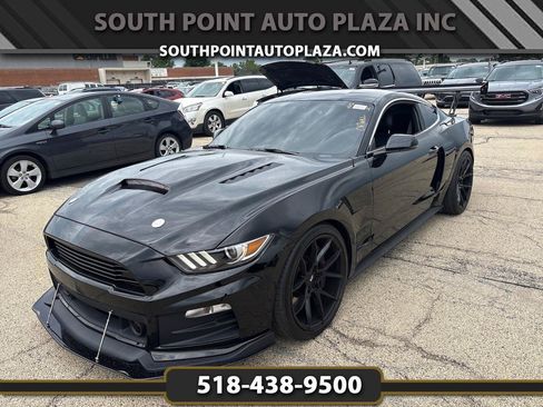 Used 2017 Ford Mustang GT Premium w/ Equipment Group 401A RWD image 1