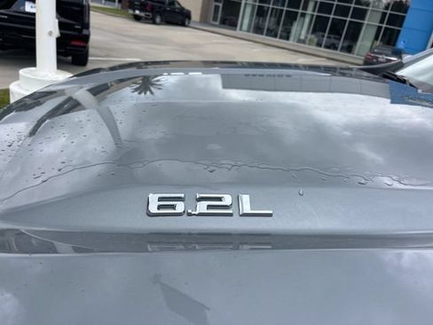 New 2026 Chevrolet Silverado 1500 LTZ w/ LTZ Premium Package AWD/4WD image 3