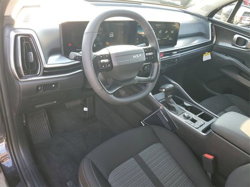 New 2026 Kia Sorento LX image 6
