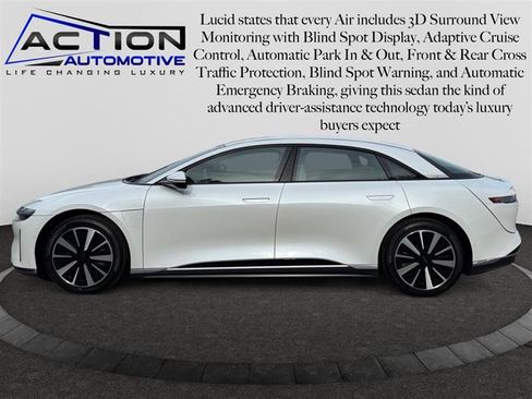 Used 2024 Lucid Air Pure image 5