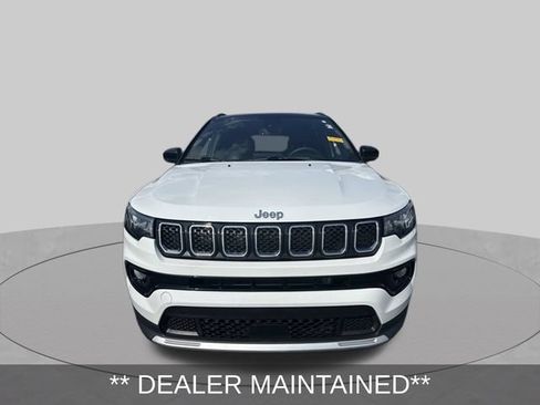Used 2023 Jeep Compass Limited w/ Sun and Sound Group AWD/4WD image 2