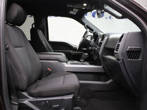 Used 2020 Ford F150 XLT w/ Equipment Group 302A Luxury AWD/4WD image 32