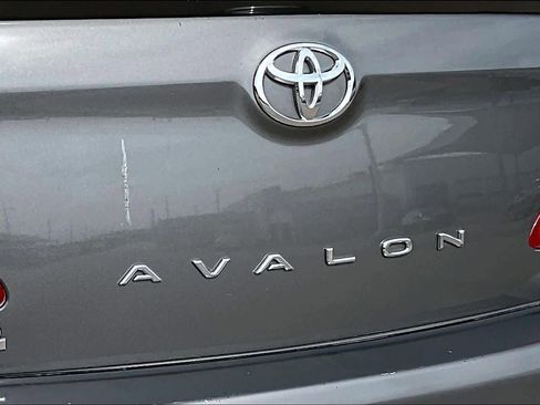 Used 2007 Toyota Avalon XLS FWD image 29