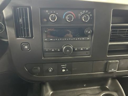 Used 2025 GMC Savana 2500 w/ Driver Convenience Package RWD image 19