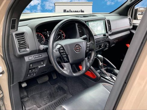 Used 2023 Nissan Frontier PRO-4X w/ Pro-4X Premium Package image 13
