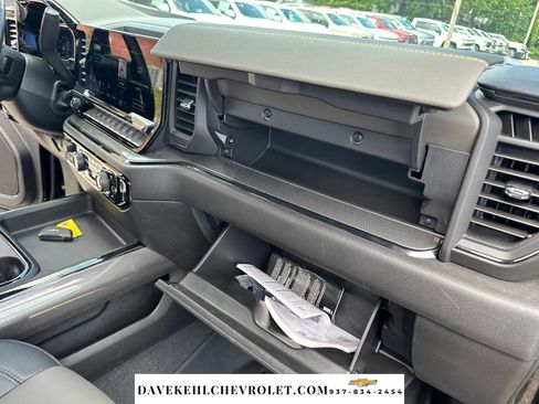 Used 2025 Chevrolet Silverado 2500 ZR2 AWD/4WD image 27