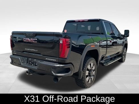 Used 2024 GMC Sierra 2500 Denali w/ Denali Reserve Package AWD/4WD image 5