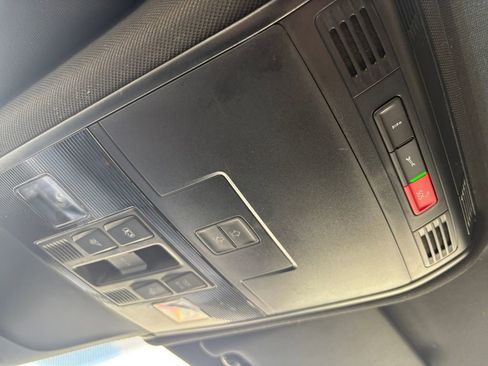 Used 2020 Volkswagen Tiguan SEL Premium R-Line w/ 3rd Row Seat Package image 33