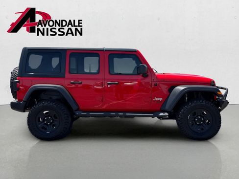 Used 2019 Jeep Wrangler Unlimited Sport S AWD/4WD image 6