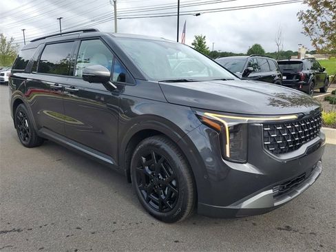 New 2026 Kia Carnival SX w/ SX Dark Edition Package image 2