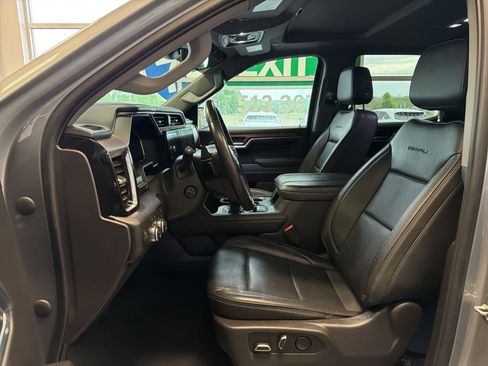 Used 2023 GMC Sierra 1500 Denali w/ Denali Reserve Package AWD/4WD image 16