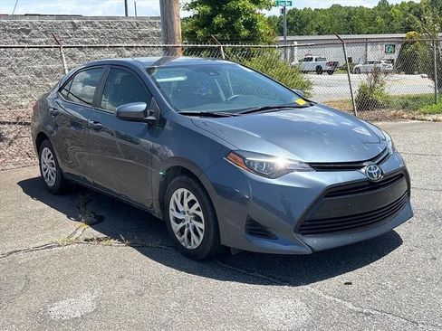 Used 2019 Toyota Corolla LE FWD image 5