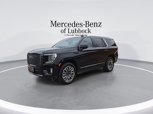 Used 2023 GMC Yukon Denali Ultimate AWD/4WD image 4