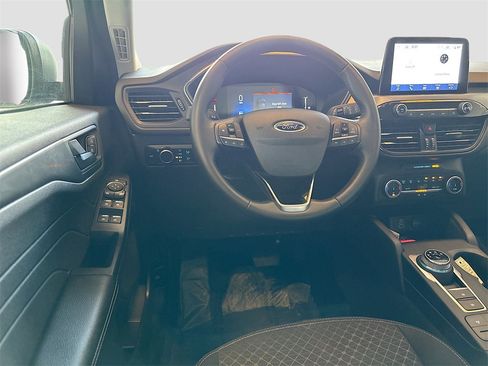 Used 2024 Ford Escape Active image 21