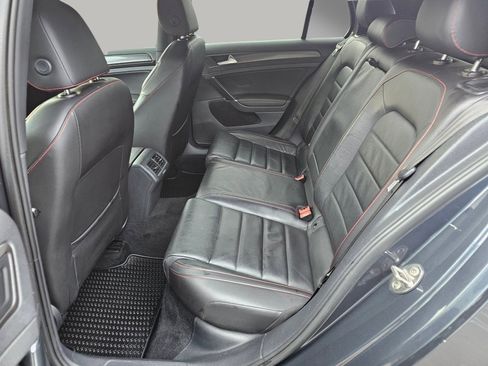 Used 2020 Volkswagen GTI S image 23