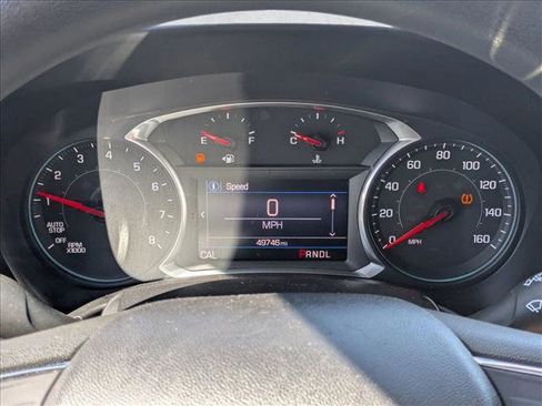 Used 2019 Chevrolet Equinox LT image 3