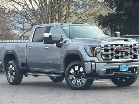 New 2026 GMC Sierra 2500 Denali w/ Denali Reserve Package AWD/4WD image 2