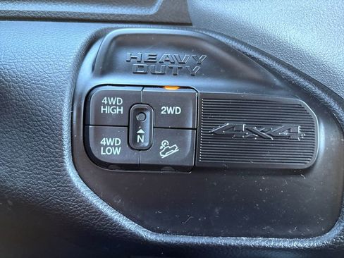 Used 2024 RAM 2500 Big Horn w/ Off Road Package image 11