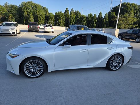 Used 2024 Lexus IS 300 w/ Premium Package RWD image 2