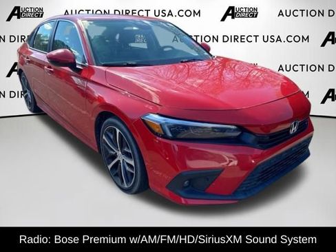 Used 2022 Honda Civic Touring image 3
