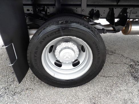 Used 2022 RAM 4500 Tradesman RWD image 44