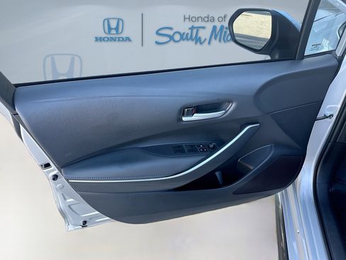 Used 2021 Toyota Corolla SE image 19