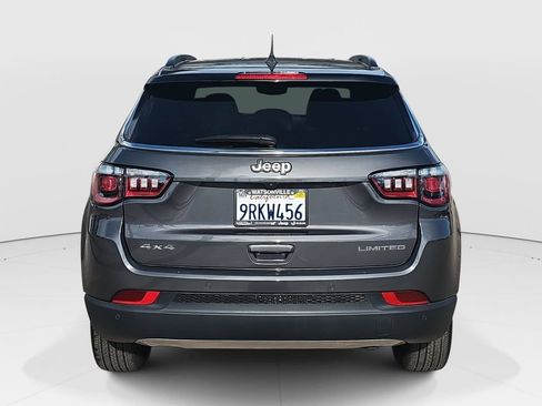 Used 2024 Jeep Compass Limited image 4