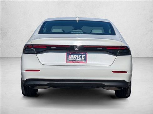 Used 2024 Honda Accord LX image 7