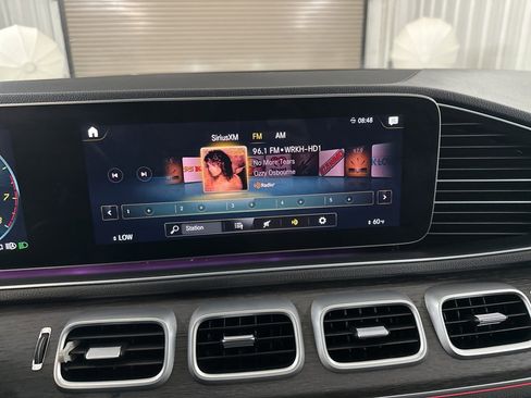 Used 2022 Mercedes-Benz GLE 350 4MATIC image 17