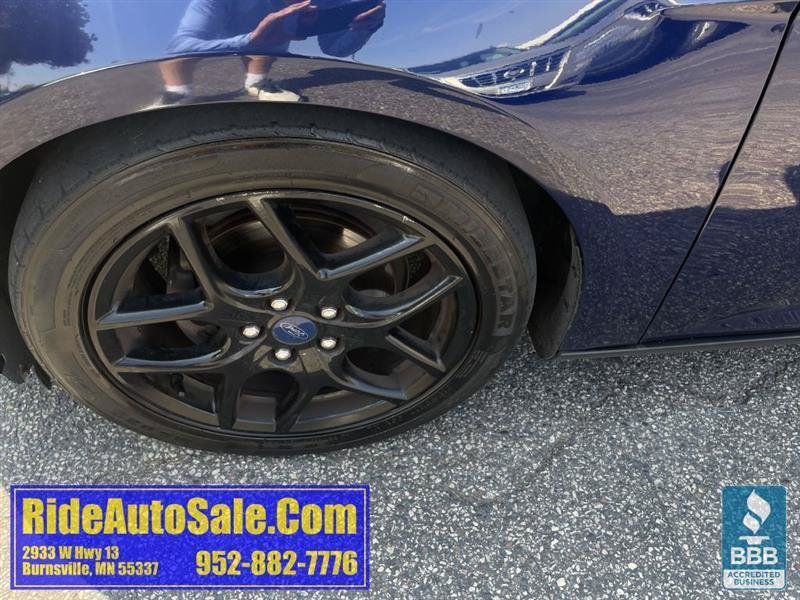 Used 2016 Ford Focus SE w/ Equipment Group 201A FWD image 24